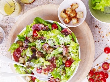 Salade bacon, laitue et tomates (Recette d’été – Recette Américaine)